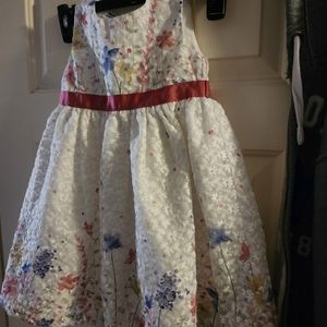 Boutique child's dress size 4t